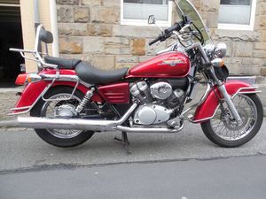 HONDA SHADOW 125 V2 CUSTOM 1. HAND