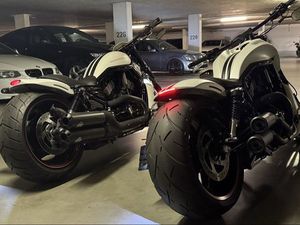 HARLEY DAVIDSON NIGHT ROD