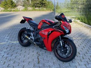 HONDA CBR 1000 RR SC59 MOTORRAD AB MFK 18.06.25