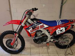 HONDA CRF 250R MOTOCROSS MIT 12 BETRIEBSTUNDEN