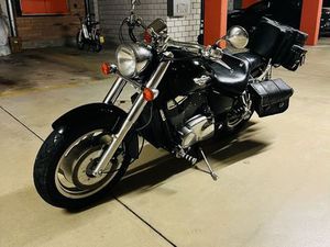HONDA VT1100 C2 SHADOW