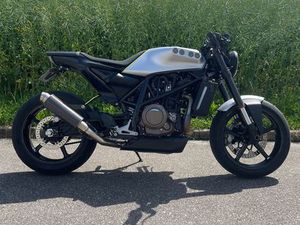 HUSQVARNA 701 VITPILEN *CUSTOM*