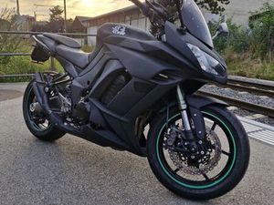 KAWASAKI Z1000SX, TOP ZUSTAND, JG. 2013, SCHWARZ MATT!