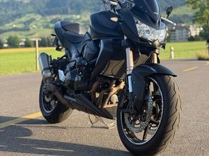 KAWASAKI Z750R ABS BLACK EDITION