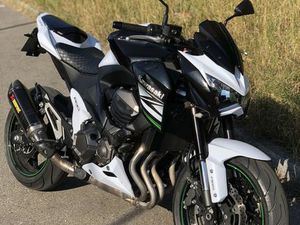KAWASAKI Z800 PERFORMANCE