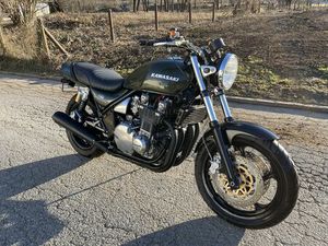 KAWASAKI ZEPHYR 1100 - CAFE RACER - SPLENDIDA!