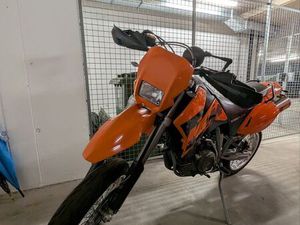 KTM 640 LC4 SUPERMOTO