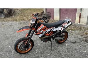 KTM 690 SMCR ABS 2016 49KW / 8700KM