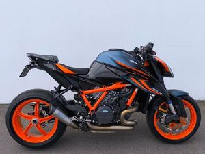KTM 1290 SUPER DUKE R EVO **WINTERPREIS**