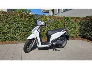 FRISCH GEWARTETER KYMCO PEOPLE ONE 125I - TOP ALLTAGSROLLER