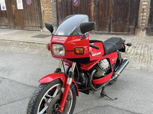 MOTO GUZZI LE MANS 2