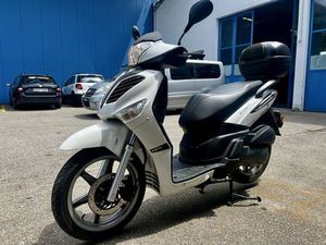VENGO LOGIK 125I ROLLER, TOPCASE, 1311KM, JG 2019