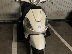 SCOOTER PIAGGIO FLY 125 CM3,