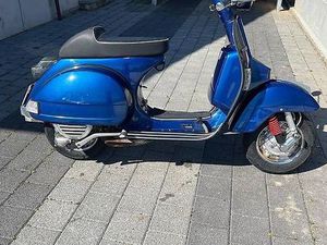 PIAGGIO VESPA PX 125 E MIT VIEL ZUBEHÖR MIT GLÜTIGER MFK