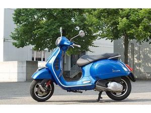 PIAGGO VESPA GTS SUPER 125