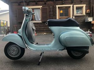 VESPA 50
