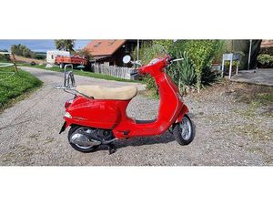 VESPA LX125
