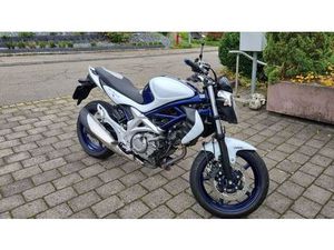 SUZUKI GLADIUS