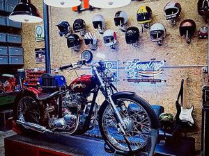 TRIUMPH BONNEVILLE T120 R 1968