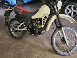 YAMAHA DT125