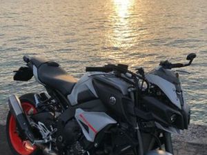 YAMAHA MT 10 STAGE 1