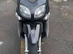 YAMAHA 125 ROLLER ZU VERKAUFEN
