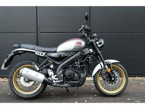 YAMAHA XSR125 FOR SALE IN WEST BYFLEET