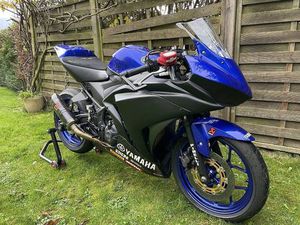 YAMAHA R3 CUP