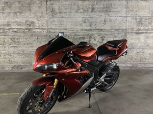 YAMAHA YZF-R1 27.000KM AB MFK