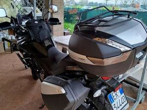 SUZUKI V-STROM 650 NERO