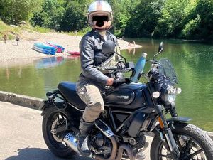 DUCATI SCRAMBLER 800 NIGHT SHIFT