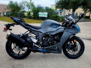 2025 KAWASAKI NINJA ZX6R ABS