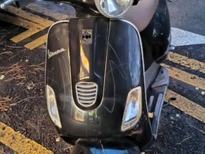 SCOOTER VESPA LX 50
