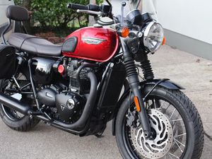 2016 TRIUMPH T120