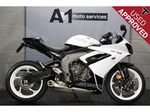 USED TRIUMPH DAYTONA 660 FOR SALE IN YORK