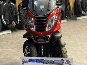 SCOOTER PEUGEOT METROPOLIS 400