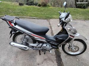 SUZUKI 125 ADRESS