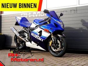 SUZUKI GSX R 600 20TH ANNIVERSARY COLLECTORSITEM! GSX GSXR — MOTOREN | SUZUKI — MARKTPLAATS