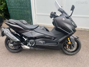 T MAX 560 TECH MAX 2024