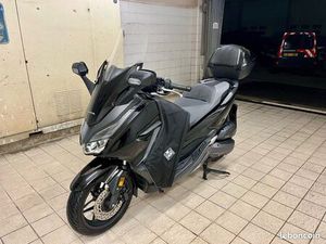 FORZA 125 FULL ÉQUIPÉ