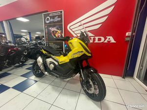 HONDA X-ADV SPECIAL EDITION JAUNE