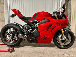 DUCATI PANIGALE V4S 2022