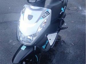 SCOOTER PEUGEOT