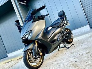 YAMAHA TMAX 560 TECHMAX
