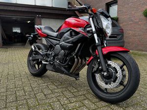 YAMAHA XJ6 NAKED ABS-TOP GEPFLEGT-SCHECKHEFT SERVICE