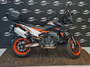 KTM - 890