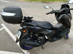 YAMAHA - NMAX