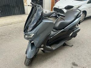 YAMAHA - NMAX