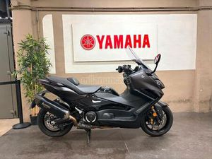 YAMAHA - TMAX