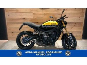 YAMAHA - XSR 900 ABS